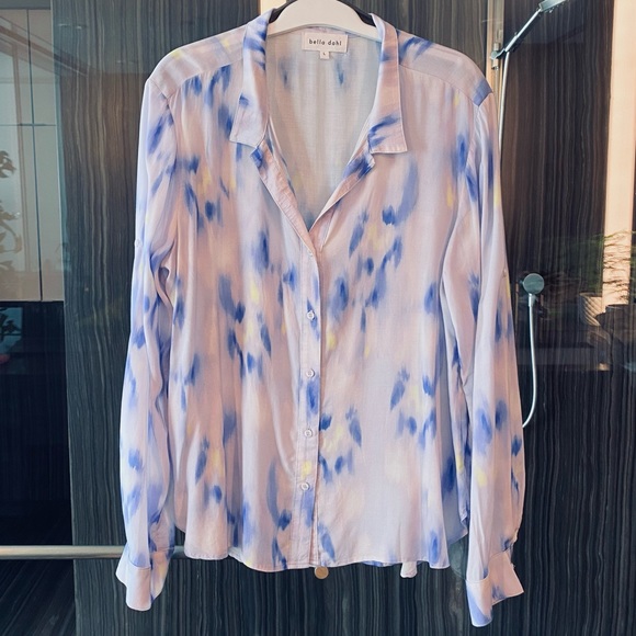 BELLA DAHL Capti Button Down Top in Spring Iris - Picture 6 of 6